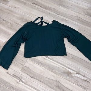Cloth & Stone Green Bell Sleeve Blouse Medium